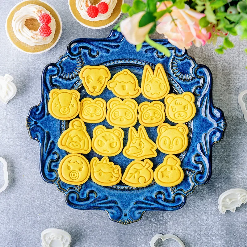 قالب تقطيع الكعك والبسكويت على - مراجعة Baking Kitchen Set وسعره