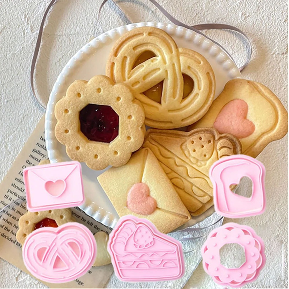 قالب بسكويت على شكل ساندويتش م - مراجعة Baking Kitchen Diy وسعره
