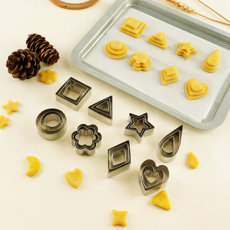 12/30 قطعة من قواطع البسكويت ا - مراجعة Baking Kitchen Set وسعره